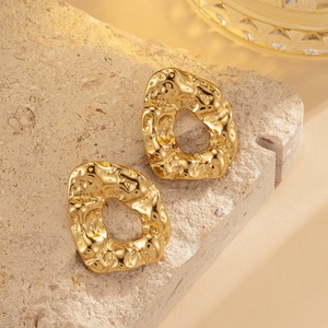 Customizable 18K <b>Gold</b> Plated Stainless Steel Fashion Jewelry Irregular Hammered Texture <b>Chunky</b> Hollow <b>Hoop</b> Earrings for Trendy - Product Image 6