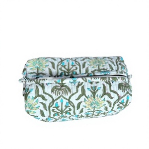 Embroidered Makeup Bag, Bridesmaid Gifts Proposal, Gifts for Mom, Custom Name Cosmetic Bag for Bridal Party Maid of Honor Gifts - Product Image 1