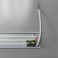 18/24/36/48W Aluminium Slim LED Luminaires linéaires à latte pour utilisation dans les supermarchés LED purification lumière linéaire