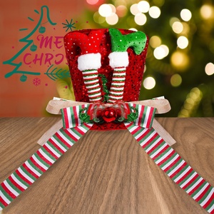Décoration de Noël en gros : Nœud rayé en tissu rouge et vert en forme de jambe d'elfe pour le sommet du sapin – Meilleure vente - Product Image 2