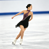 Robe de patinage artistique noire et violette à col halter, ourlet asymétrique et jupe ornée de strass pour filles et adultes, idéale pour la compétition et la performance