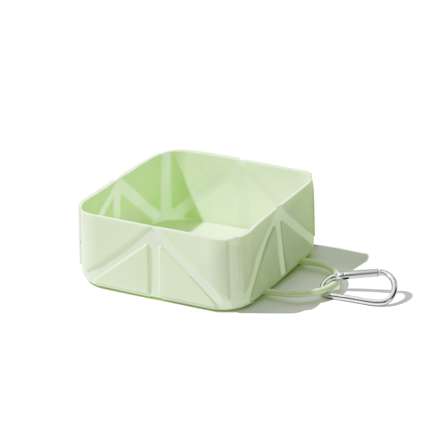 สีเขียวอ่อน