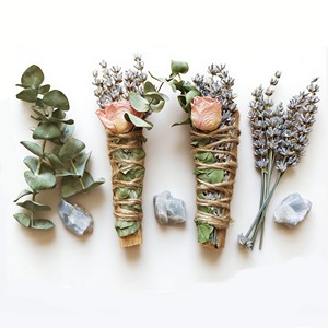 Nouvelles baguettes d'encens anti-taches au design innovant, lavande et rose, faites à la main, biologiques, pour rituels de purification - Product Image 2