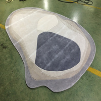 Superbe tapis fantaisie fait main en forme de dessin animé, personnalisable en forme/taille/couleur, tapis en laine écologique pour la maison et la chambre d'adolescent