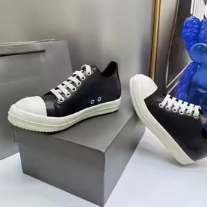 Chaussures décontractées en cuir véritable léger de haute qualité 2025 pour femmes et hommes, nouveau style, design noir, imperméables, tendance mode - Product Image 5