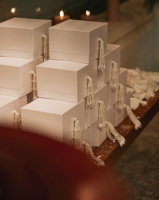 Boîte d'emballage de parfum de mariage à pampilles perlées, boîte cadeau magnétique personnalisée pour soins de la peau et aromathérapie, boîte cosmétique pour femme pour mariage