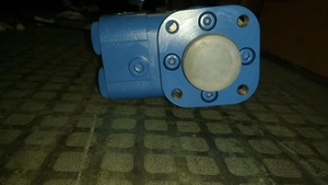 BZZ-500 סוג 5338072 W091100000A orbitrol עבור SEM638 SEM630 <span class=keywords><strong>SEM639</strong></span> SEM650 גלגל <span class=keywords><strong>loader</strong></span> - Product Image 5