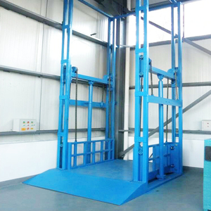 Meest populaire vrachtliften goederenlift hydraulische enkelvoudige dubbele geleider industriële lift voor magazijn - Product Image 4