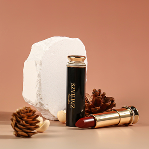 Venta al por mayor de maquillaje mate lápiz labial base impermeable personalizar pintalabios contenedores - Product Image 5