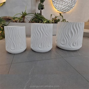 กระถางต้นไม้ปูนซีเมนต์แกะสลักตกแต่งสีขาวคุณภาพสูง เป็นมิตรกับสิ่งแวดล้อม พร้อมรูระบายน้ำ สำหรับปลูกไม้อวบน้ำ สไตล์โมเดิร์น เหมาะสำหรับตั้งโชว์กลางแจ้ง - Product Image 3