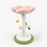 Joli griffoir pour chat en forme de fleur avec poteau en sisal, lit en peluche et jouets suspendus pour chats d'intérieur