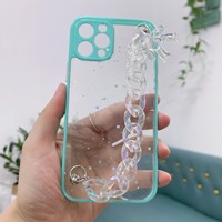 Coque de téléphone portable transparente de luxe pour femmes avec chaîne ours, accessoires de protection arrière pour 11 12 13 14 15 16 17 18 Pro Max