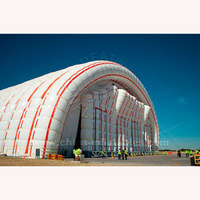Structure de hangar semi-arche gonflable géante et attrayante pour avions, tente d'entrepôt 32x20x10M en PVC, couleur personnalisée