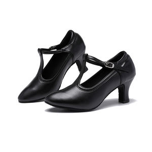 Chaussures de danse latine en cuir PU à talon de 5.5 cm pour filles, dames, <span class=keywords><strong>acteurs</strong></span> à la robe de soirée Vente en gros en usine - Product Image 2