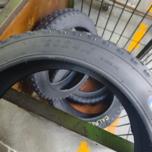 Vente chaude Pneu et chambre à air pour vélo électrique à gros pneus 20 pouces 20x4 3mm 5mm résistance aux crevaisons - Product Image 5