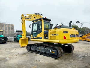รถขุดตีนตะขาบ Komatsu PC200-8 มือสองจากญี่ปุ่น รุ่น 360 ภาพถ่ายต้นฉบับ ขนาด 20 ตัน ขายในราคาถูก สเปคสูง - Product Image 2