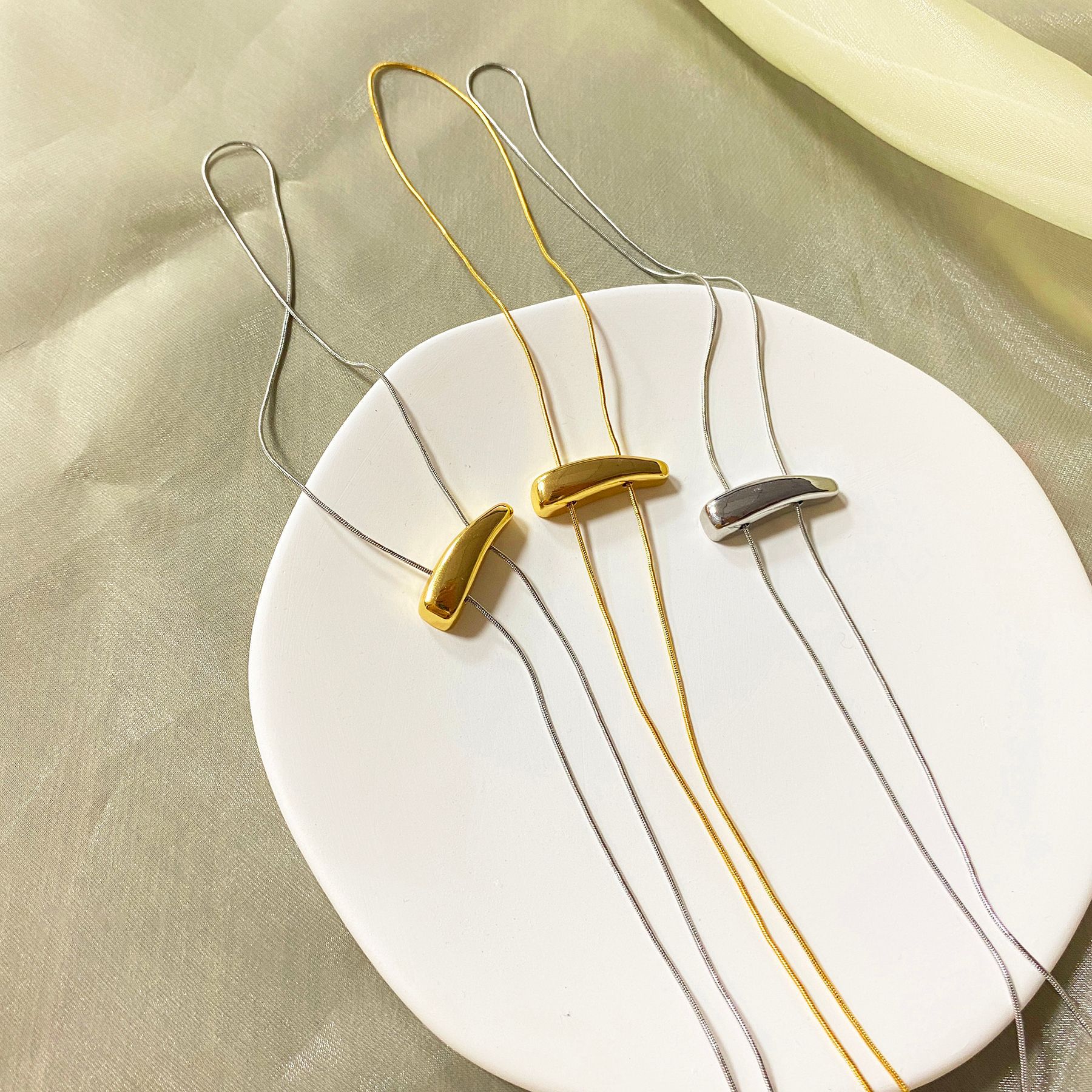 Cadena de oro broche de plata