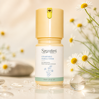 Spray facial à la camomille de marque propre pour l'hydratation et la douceur de la peau, offrant un effet éclatant et rafraîchissant.