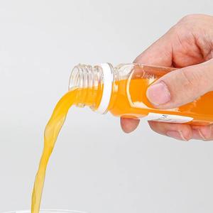 Botellas de Plástico PET Reutilizables de 60 ml (2 oz) con Logotipo Personalizado, Tapas Herméticas y Boca Ancha para Jugo y Té - Product Image 5