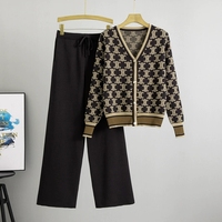 Set 2 Potong Wanita 2026 Set Sweater Rajut Stylish dengan Celana Kaki Lebar, Set Dua Potong Trendi, Pakaian Trendi 2 Potong untuk Wanita