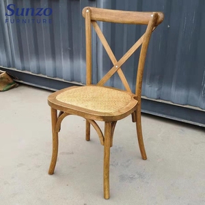 Silla <span class=keywords><strong>de</strong></span> Madera Maciza Apilable con Respaldo Cruzado para Comedor, Bistro, <span class=keywords><strong>Alquiler</strong></span>, Bodas, Venta al por Mayor - Product Image 4
