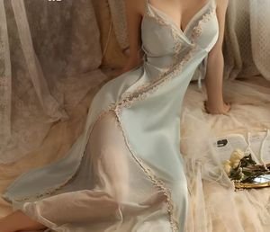 Robe de nuit longue en soie glacée de luxe léger, dentelle décolletée, style paresseux et élégant, avec ceinture, vêtements de maison - Product Image 5