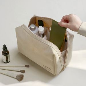 Sac de maquillage en lin RPET recyclé SiY1634, écologique, en toile de coton biologique, pochette zippée, naturelle, vente en gros - Product Image 4