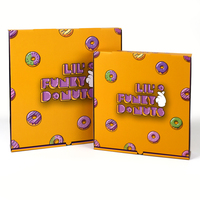 Boîte à pizza en carton ondulé personnalisée avec illustration de beignets colorés pour la livraison de pâtisseries et de snacks