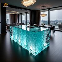 Comptoir de bar rectangulaire en résine transparente de luxe, style léger et luxueux, en quartz rose, table de bar scintillante, comptoir d'îlot