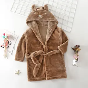 Telo <span class=keywords><strong>da</strong></span> bagno con cappuccio e biancheria <span class=keywords><strong>da</strong></span> bagno <span class=keywords><strong>per</strong></span> bambini di alta qualità Poncho inverno caldo morbido <span class=keywords><strong>accappatoio</strong></span> <span class=keywords><strong>per</strong></span> bambini - Product Image 5