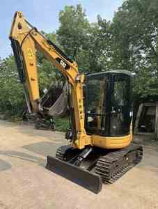 รถขุดขนาดเล็กยี่ห้อแคตเตอร์พิลลาร์รุ่น Cat303 จากญี่ปุ่น รถขุดขนาดเล็ก 3 ตัน รุ่น 303 303.5 304 พร้อมอุปกรณ์ขุดเจาะ - Product Image 5