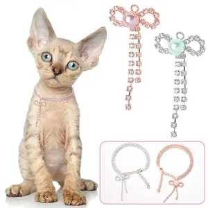2023 새로운 인기있는 여러 가지 빛깔의 조정 가능한 목걸이 Bowknot 진주 애완 동물 초커 작은 개 고양이 목걸이
