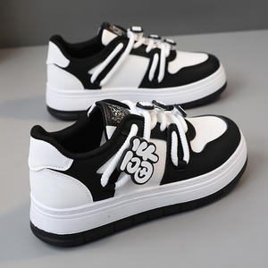 Nouvelles Chaussures Décontractées Sportives en Cuir Respirant pour Femmes 2026 – Modèle Étudiant Tendance - Product Image 4