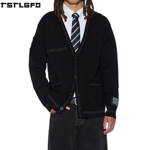 Cardigan en tricot coupé-cousu pour homme, noir, col en V, bordure côtelée contrastante, poche plaquée, style streetwear, pulls pour hommes, vente en gros pour fabricants - Product Image 3