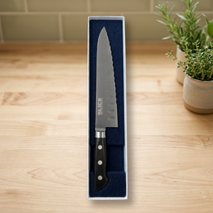 Cuchillo de Chef Seki Japan de Acero Inoxidable con Mango de Plástico, Hoja Serrada Ambidiestra, Disponible OEM - Product Image 2