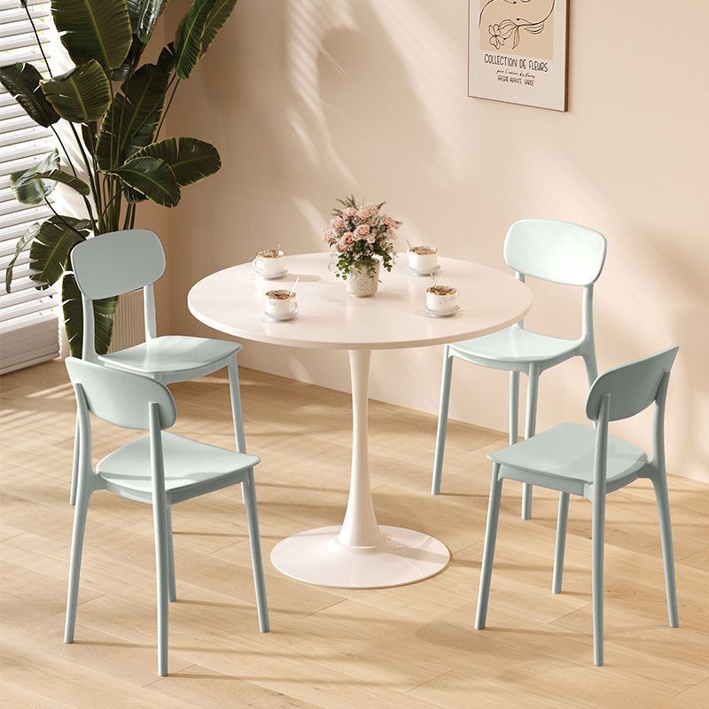 White and blue - a table and four chairs