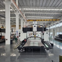 Fraiseuse à portique CNC GMC/DVF8052, broche BT50, changement d'outil automatique FANUC, couple super élevé de 3600 N.m pour le tournage de métaux