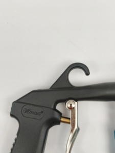 Pistola Desengrasante de Alta Resistencia para Motor, Pistola de Lavado de Autos con Botella de 1L, Cuerpo de Alto Impacto, Mango Ergonómico, para Uso Diario en Garajes - Product Image 4