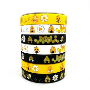 Customized Little Bee Colorful Printed <b>Cute</b> Cartoon Pattern Wrist Band Theme Party Jewelry Men's and Women's Silicone <b>Bracelet</b> - Product Image 4