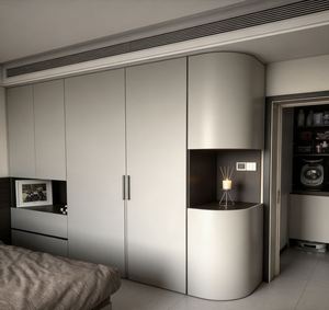 Armario Portátil Personalizado BALOM con Cubierta Antipolvo, Base Reforzada y Múltiples Barras para Colgar, Mueble de Cocina para Dormitorio - Product Image 1