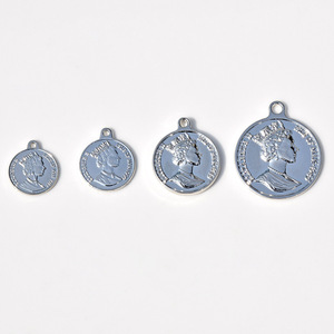 Pendentif pièce de monnaie vintage en alliage, plaqué or et argent, composants de bijoux DIY pour boucles d'oreilles, bracelets, colliers, vente en gros - Product Image 4