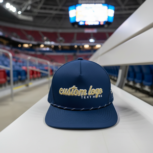 Gorra de Béisbol Deportiva de Poliéster Impermeable de 5 Paneles con Logotipo Bordado en 3D Personalizado, Gorra de Golf con Perforaciones Cortadas a Láser, Gorra de Béisbol con Cuerda - Product Image 1