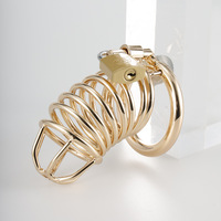 Cage à pénis en métal et or avec 3 anneaux Cage à bite en alliage d'aluminium Dispositif de chasteté masculine Cage à pénis CBT Sex Toys pour hommes