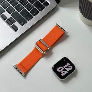 <span class=keywords><strong>Bracelet</strong></span> de montre sport en nylon léger et doux pour la peau, de qualité supérieure, pour <span class=keywords><strong>Apple</strong></span> <span class=keywords><strong>Watch</strong></span> 49 mm, 46 mm, 45 mm, 44 mm, 41 mm, 40 mm - Product Image 4