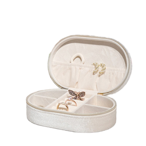Estuche de Viaje para Joyas con Logotipo Personalizado en Relieve Dorado, Caja Organizadora de Cuero PU para Mujer, Almacenamiento para Viajes de Vacaciones - Product Image 1