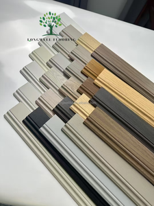 Moulures murales modernes Longwell en MDF blanc apprêté pour la décoration intérieure – Plinthes et moulures de base - Product Image 2