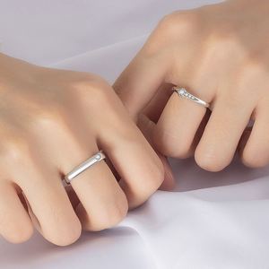 Anillos de Pareja, Anillo Plateado en Platino con Circonita Blanca Cuadrada, Anillos Ajustables para Pareja, Joyería de Boda para Mujer y Hombre - Product Image 4