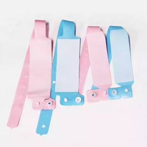 การผลิตสายรัดข้อมือแบบกำหนดเอง CE ISO ราคาประหยัด สำหรับผู้ใหญ่ แบบเขียนข้อความได้ ทำจาก PVC ทางการแพทย์ - Product Image 6