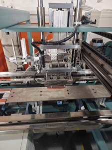 Máquina de producción de archivos de arco de palanca completamente automática Máquina para fabricar cajas de archivos - Product Image 4