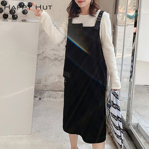 แฮปปี้ฮัทชุดเดรสผ้าลูกฟูกสีดำสำหรับผู้หญิง ความยาวปานกลาง คอกลม ทรงตรง N7485 - Product Image 1